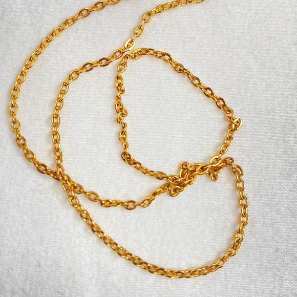 Avon Chain Necklace Minimalist Gold Tone Cable Links Choker - Picture 4 of 8